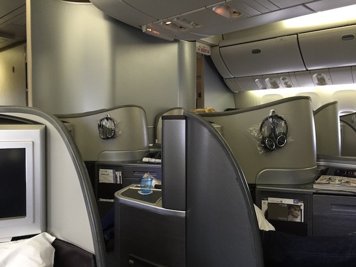 united-first-class-777-13