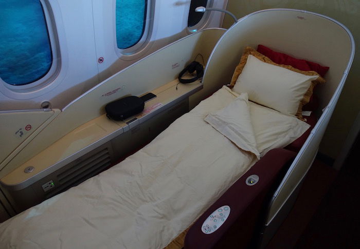 xiamen-air-787-first-class-9