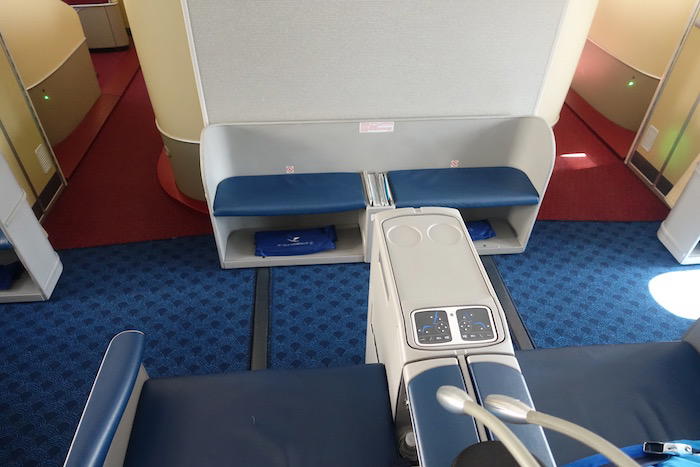 xiamen-business-class-787-5