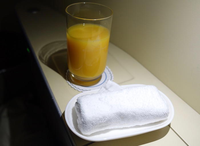 xiamen-first-class-787-56