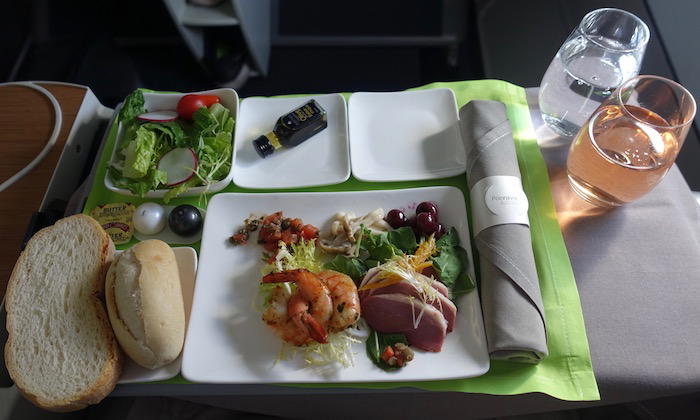 air-tahiti-nui-business-class-a340-41