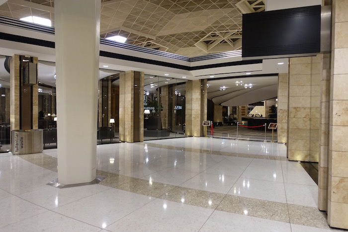 baku-airport-lounge-12