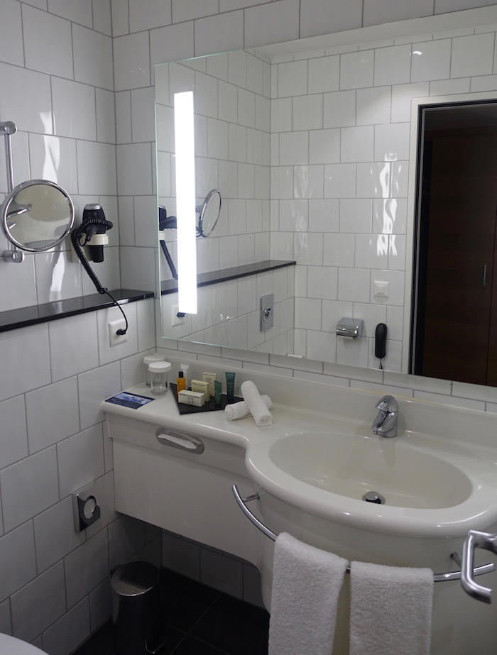 hilton-zurich-airport-25