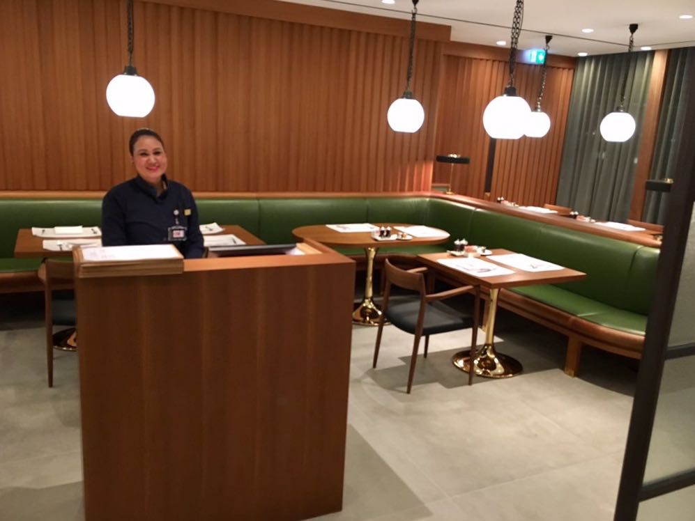 new-cathay-pacific-lounge-london-lhr-10