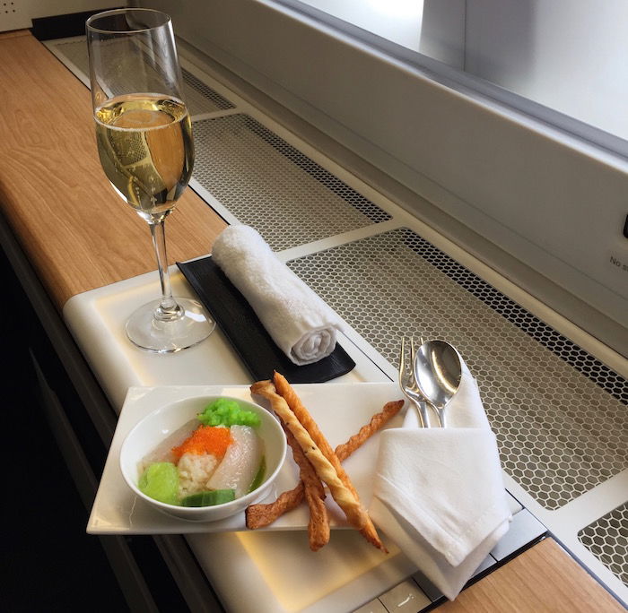 swiss-first-class-777-22