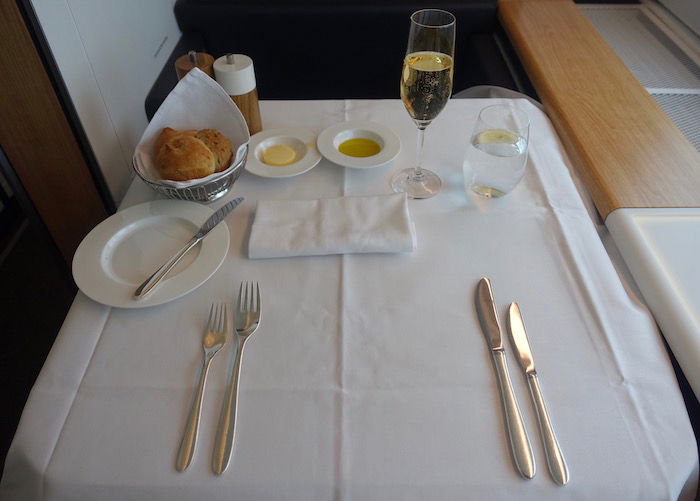 swiss-first-class-777-51