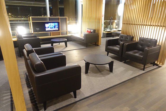 swiss-first-class-lounge-zurich-18