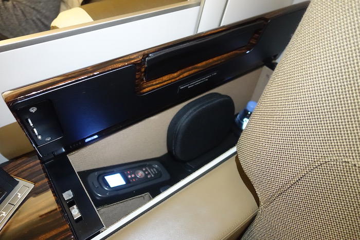 garuda-indonesia-first-class-14