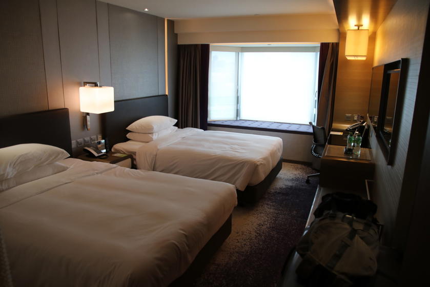 Royal Plaza beds 3