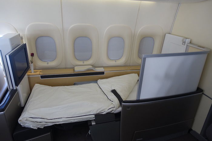 lufthansa-748-first-class-27