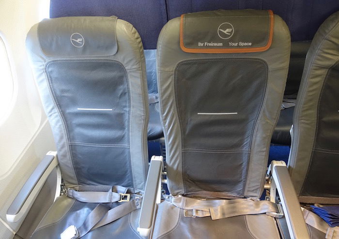 lufthansa-business-class-a320-1