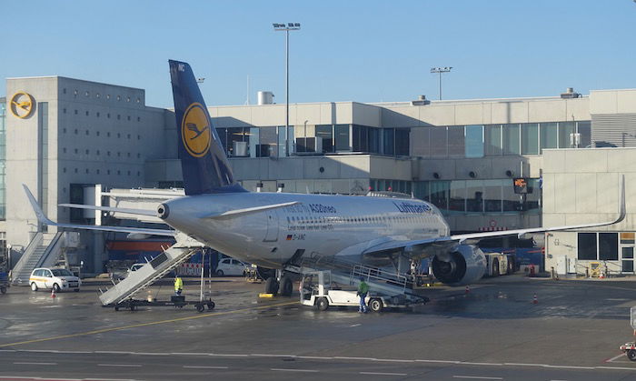 lufthansa-business-class-a320-6