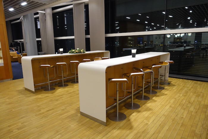 lufthansa-lounge-london-heathrow-13