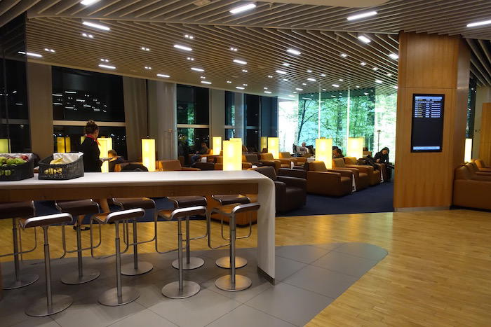 lufthansa-lounge-london-heathrow-32