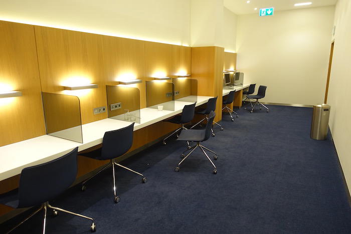 lufthansa-lounge-london-heathrow-37