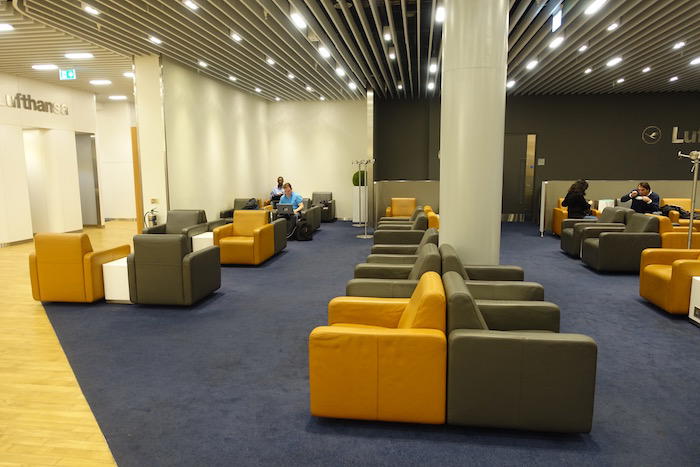 lufthansa-lounge-london-heathrow-7