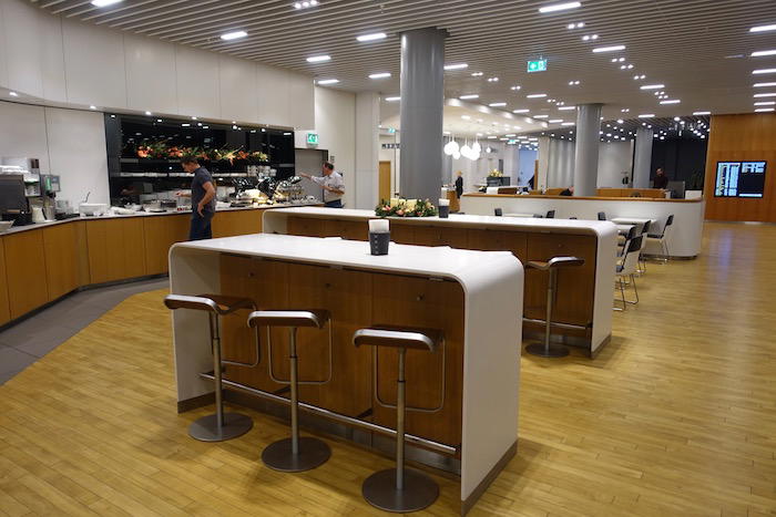 lufthansa-lounge-london-heathrow-9