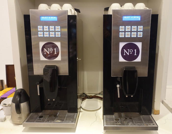 no1-lounge-heathrow-terminal-3-29