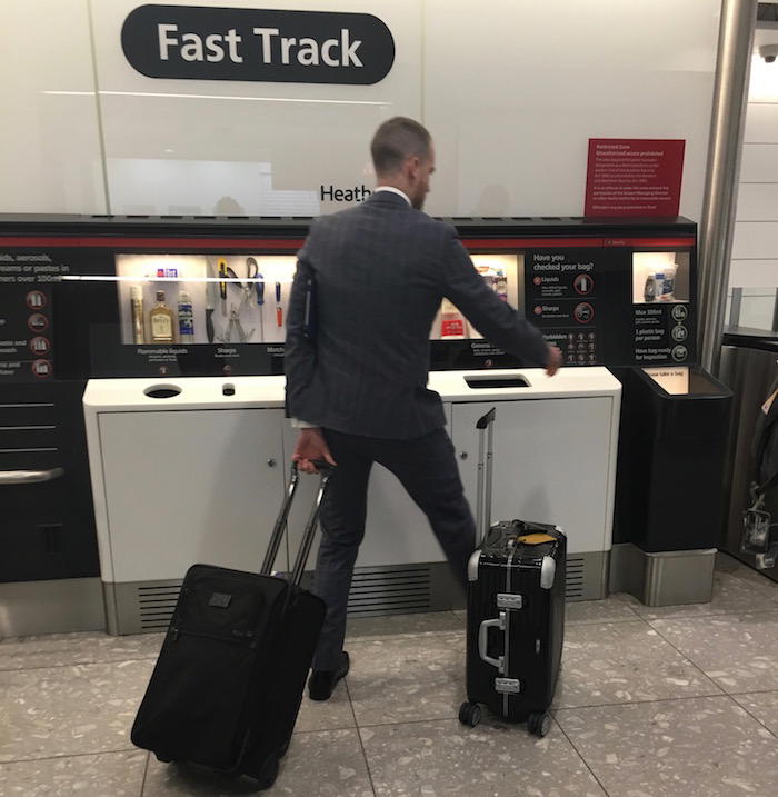 no1-lounge-heathrow-terminal-3-6