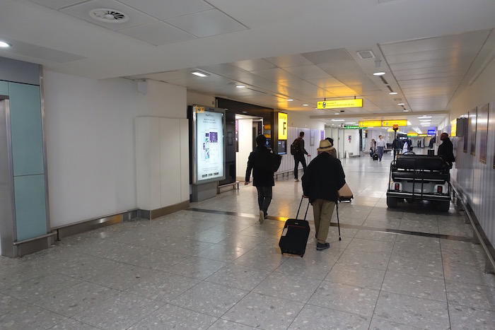 no1-lounge-heathrow-terminal-3-7