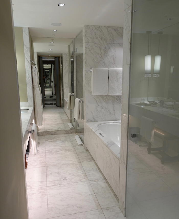 park-hyatt-vienna-suite-13