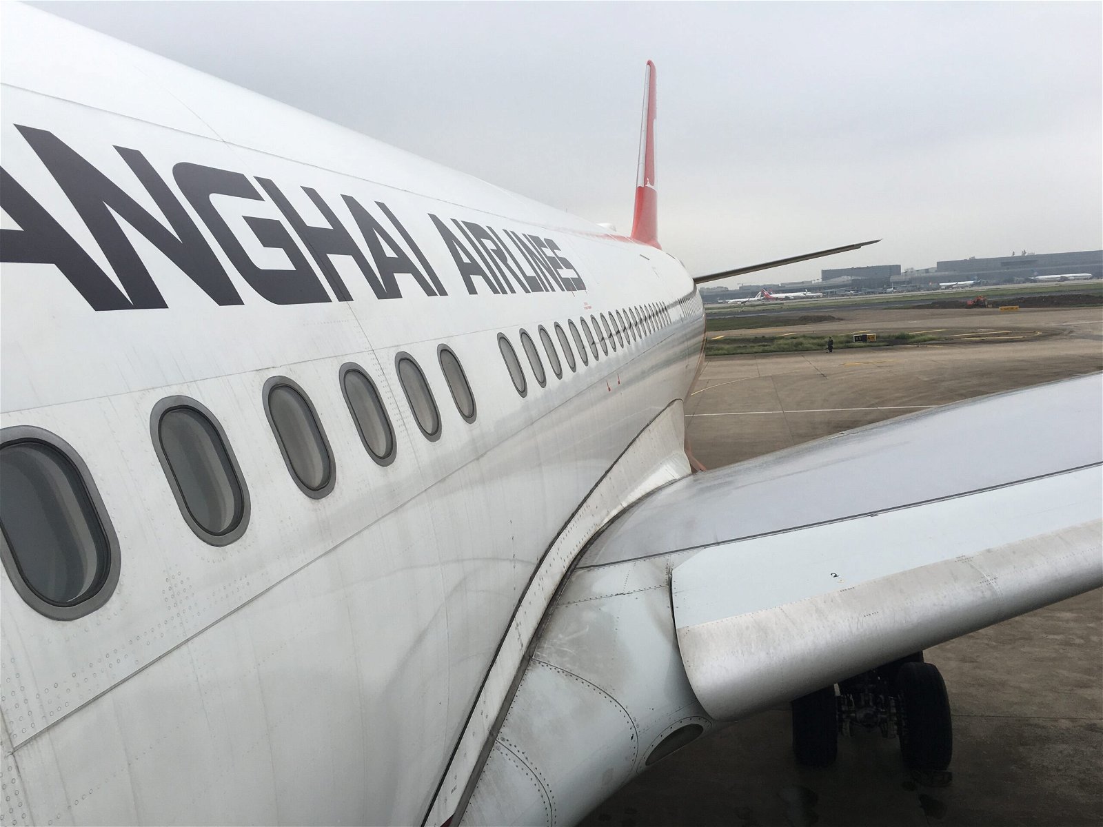 Shanghai Airlines 9