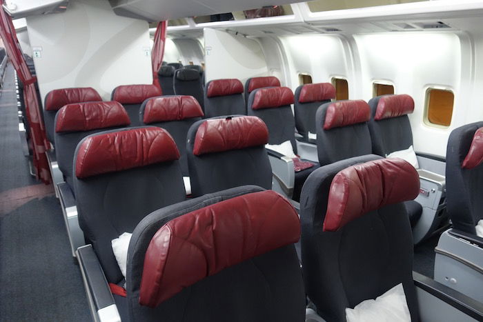 air-canada-premium-rouge-767-2