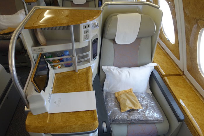 emirates-a380-business-class-3