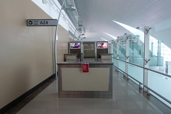 emirates-business-class-lounge-dubai-62