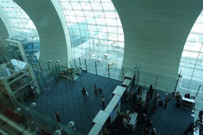 emirates-business-class-lounge-dubai-63