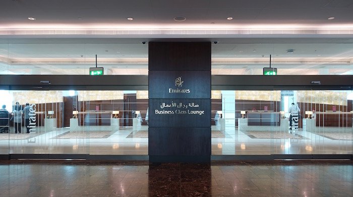 emirates-business-class-lounge-dubai-9
