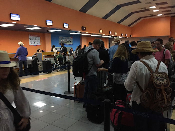 havana-airport-2