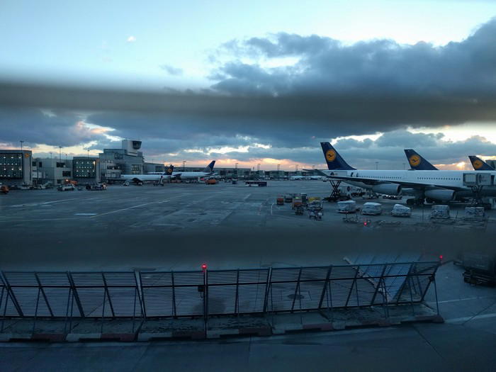 LufthansaSenatorLoungeFrankfurtA0019