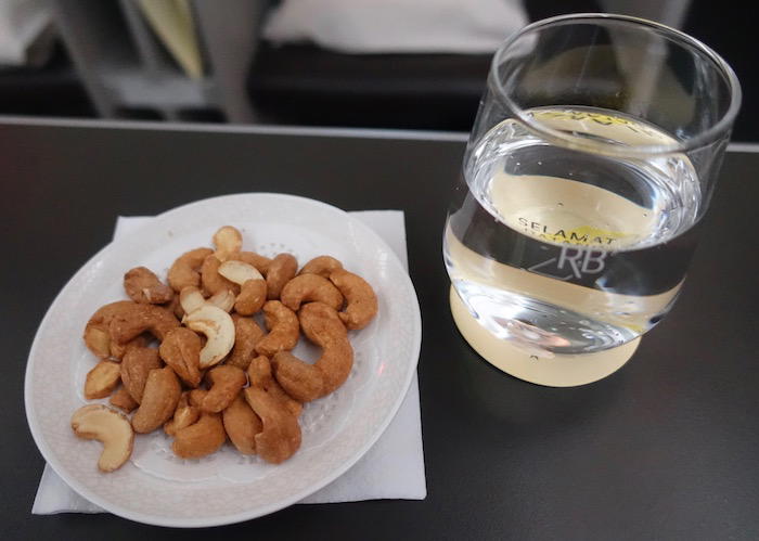 royal-brunei-business-class-787-41