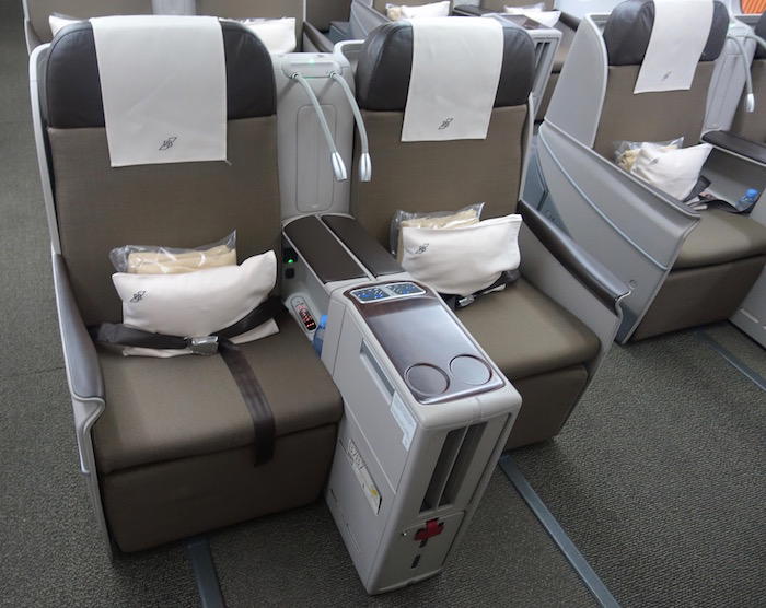 royal-brunei-business-class-787-5