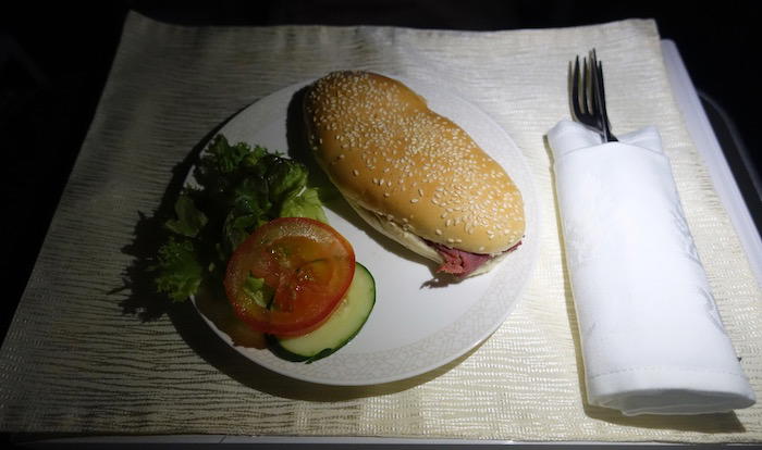 royal-brunei-business-class-787-53