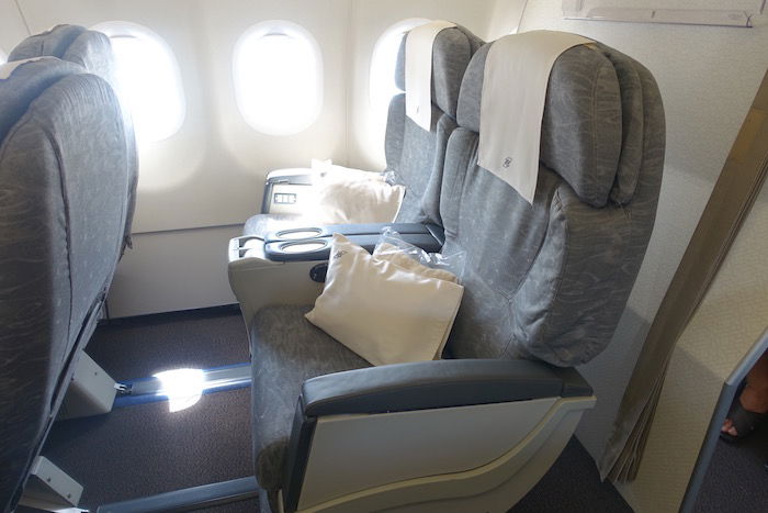 royal-brunei-business-class-a320-2