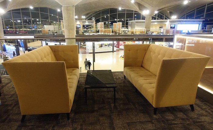 royal-jordanian-lounge-amman-airport-15