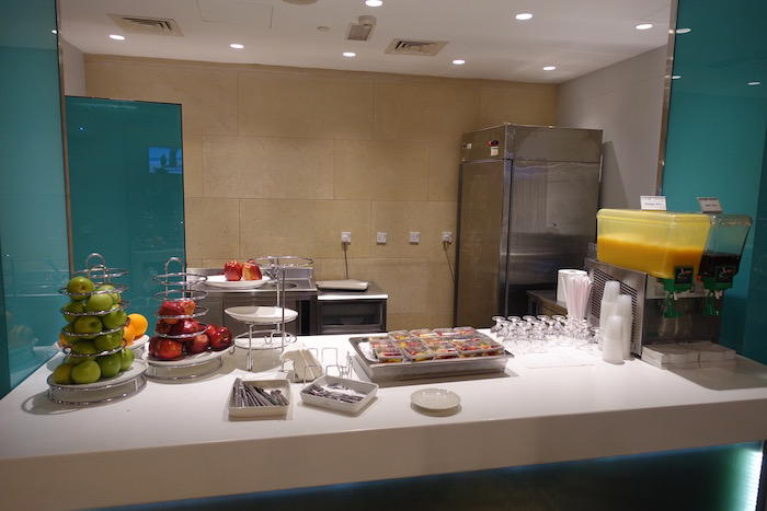 royal-jordanian-lounge-amman-airport-27