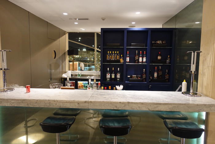 royal-jordanian-lounge-amman-airport-35