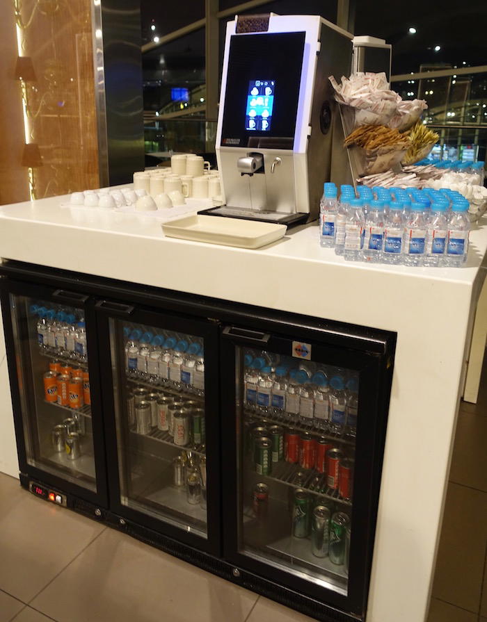 royal-jordanian-lounge-amman-airport-48