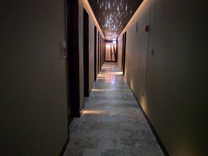UnitedPolarisLoungeChicago0105
