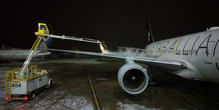 UnitedPolarisLoungeChicago0112