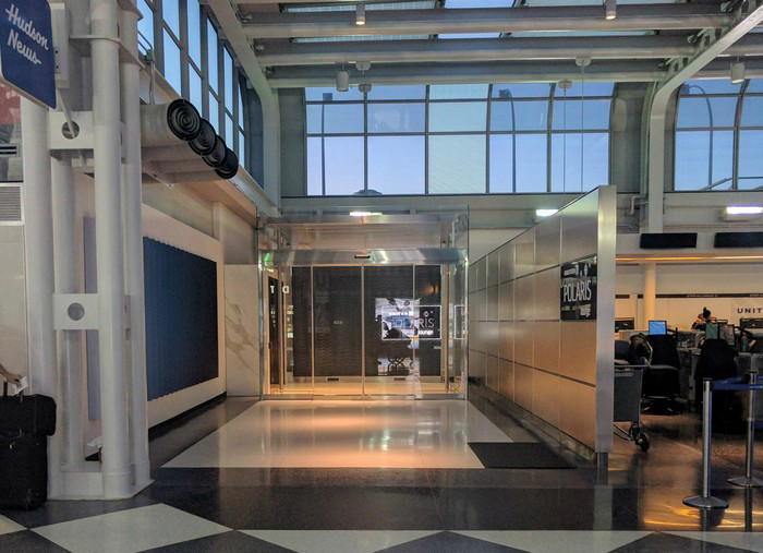 UnitedPolarisLoungeChicago0533