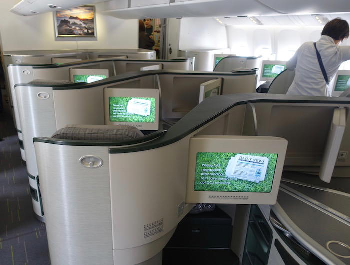 EVA-Air-Business-Class-777 - 4