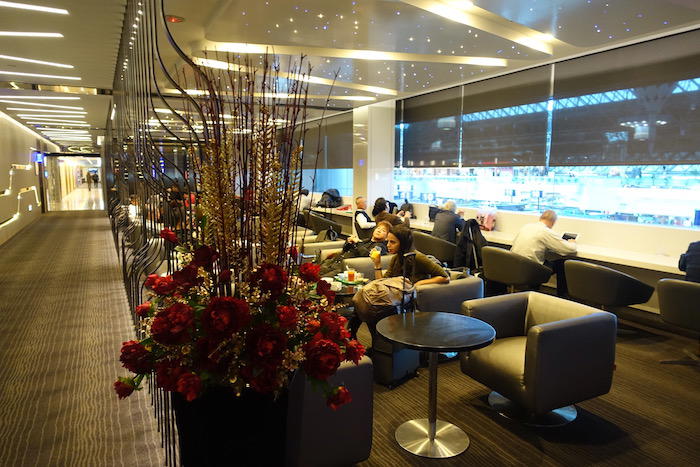 EVA-Air-Lounge-Taipei-Airport - 10