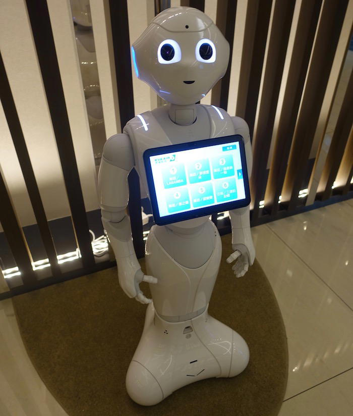 EVA-Air-Lounge-Taipei-Airport - 6