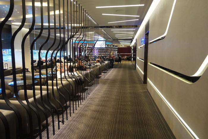 EVA-Air-Lounge-Taipei-Airport - 9