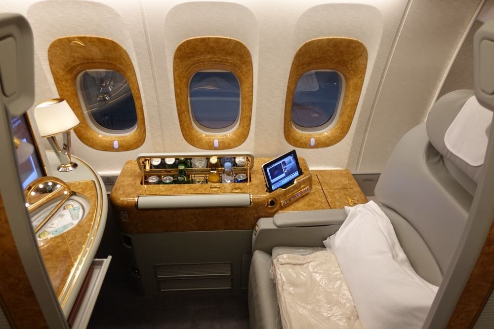 Emirates-777-first-class-09