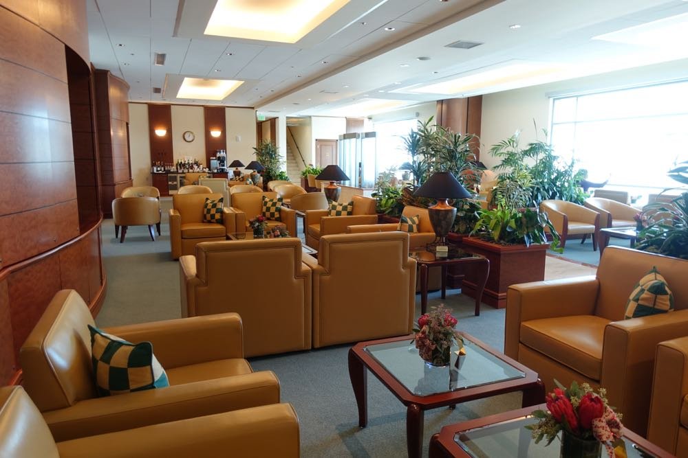 Emirates-Lounge-SFO-06
